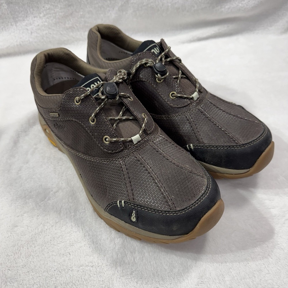 Ahnu Calaveras women's waterproof hiking shoe in brown leather  Size 9.5